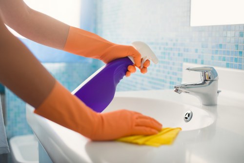Regular office and business cleaning service in N10
