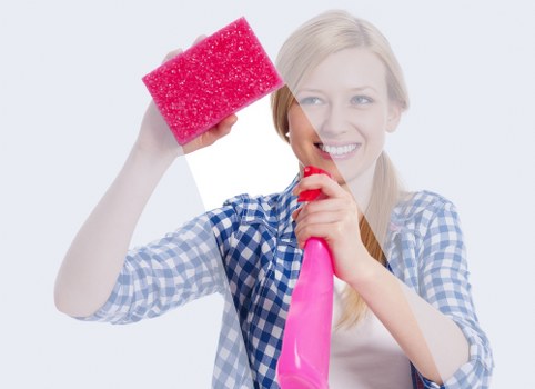 Professional office cleaning for reception and meeting rooms in N10
